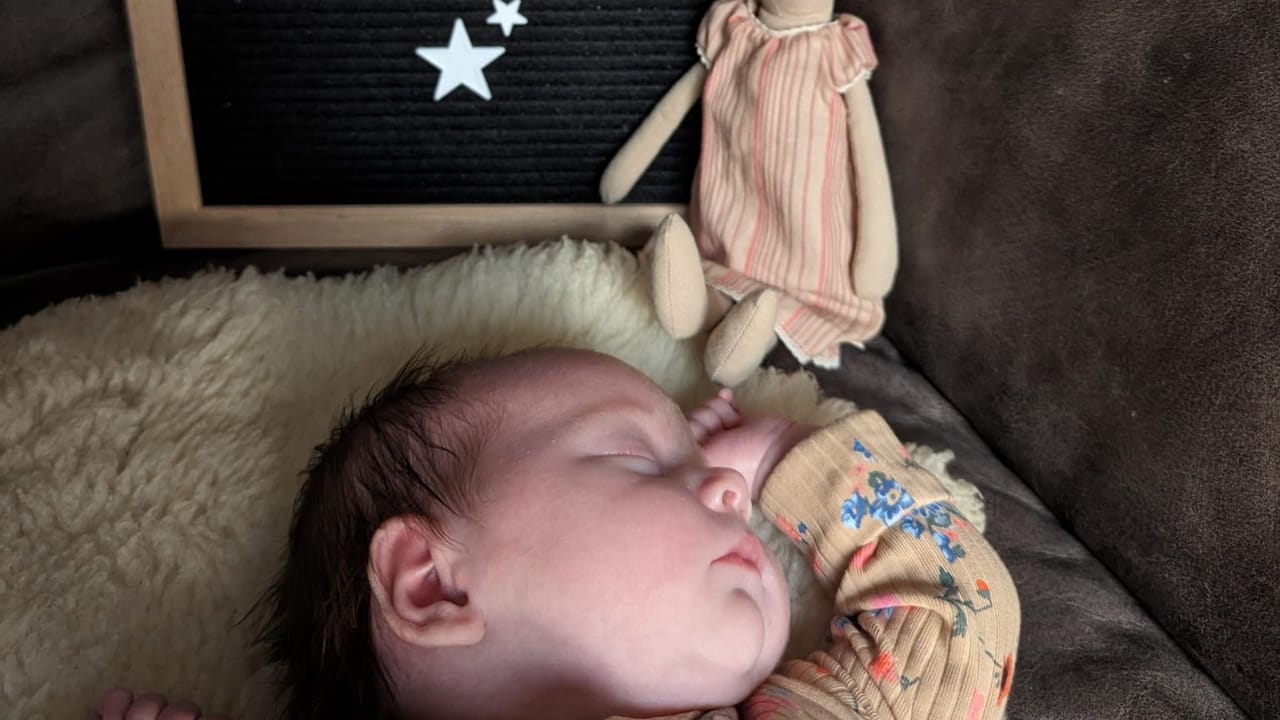 blogfoto — slapende baby na de massage